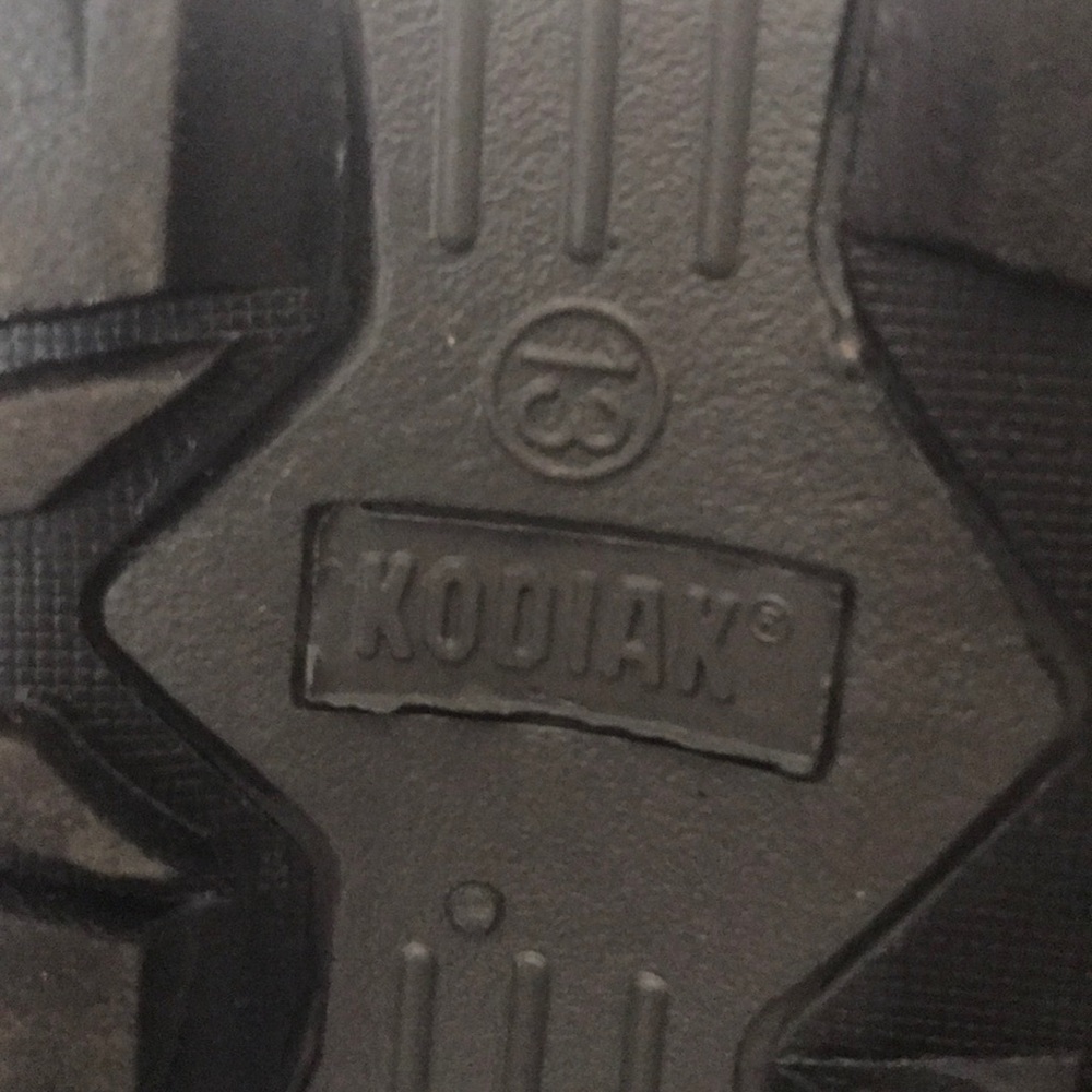 Winter Boots - image 4